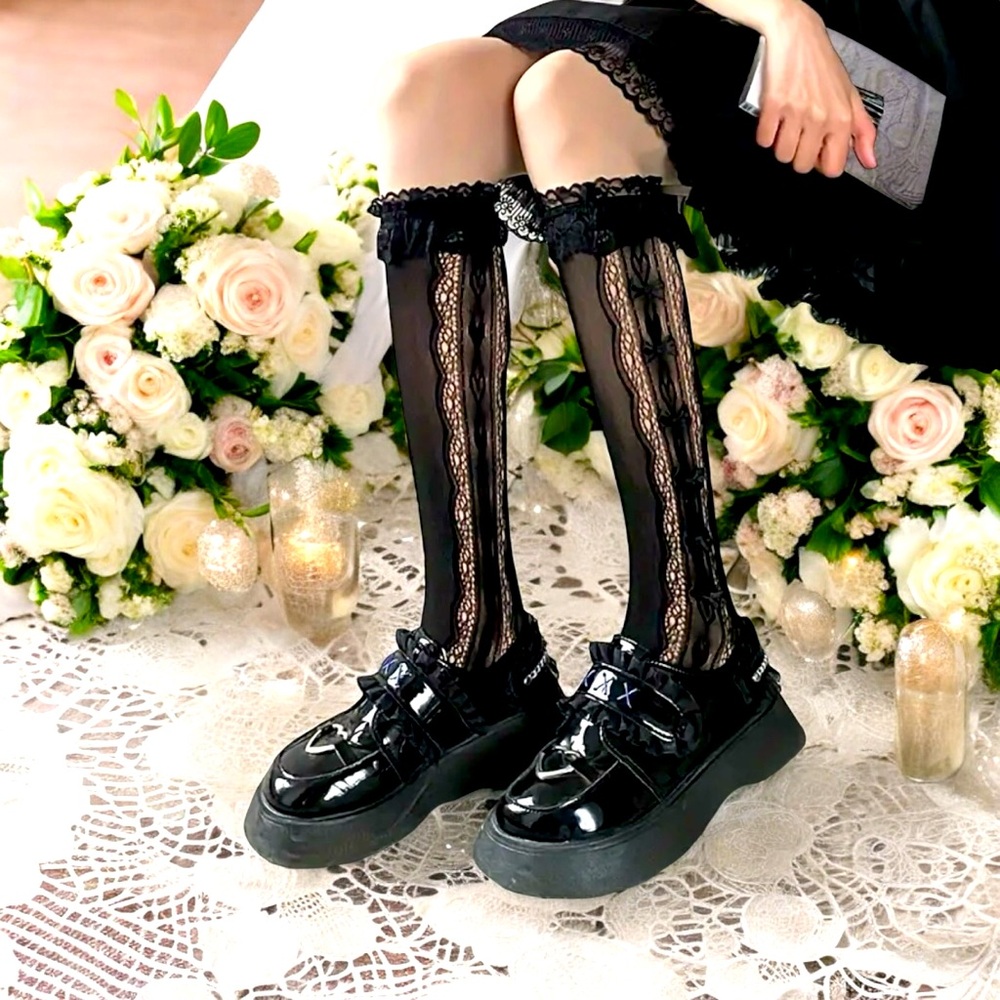 Retro Vintage Style Bow Accent Knee High Socks Flirty Ruffle Trim Soft Lace Calf